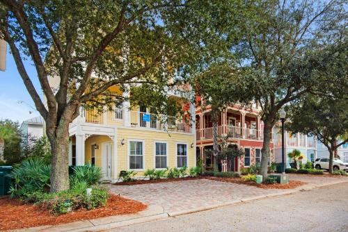 Villages of Crystal Beach Casa | Here Comes the Sun