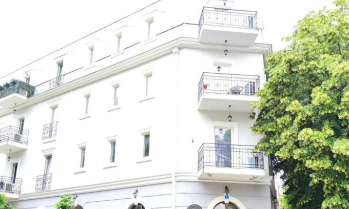 Donje Polje Apartamento | Heritage Haven – Luxurious Apt - One Bedroom Apt