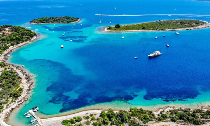 Trogir Hotel | Heritage Hotel Tragos