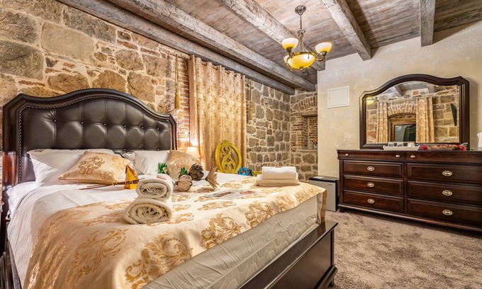 Split Hotel | Heritage Palace Varos - MAG Quaint & Elegant Boutique Hotels