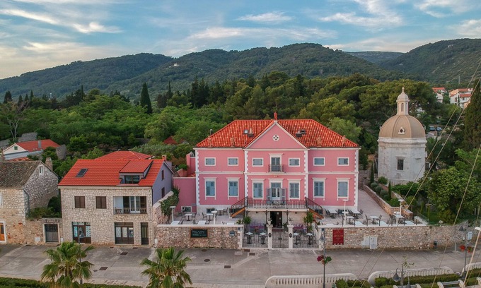 Stari Grad Casa | Heritage Villa Apolon