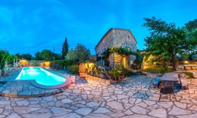 Malinska-Dubasnica Villa | Hermosa villa "DEA RUSTICA" Croacia, Krk, Malinska, Wifi gratuito, piscina privada