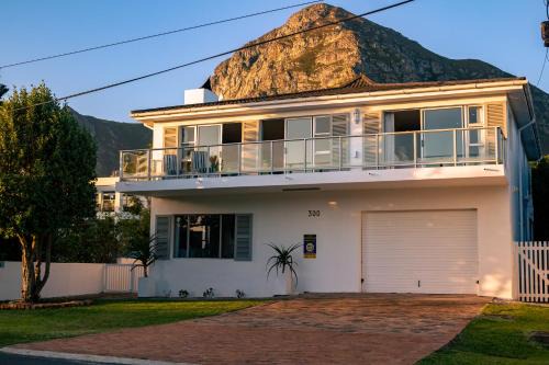 Voelklip Apartamento | Hermanus Family Getaway - Near The Beach