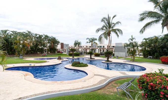 Villa Marina Casa | Hermosa Casa, Cerca del Mar, 3 min de la Playa