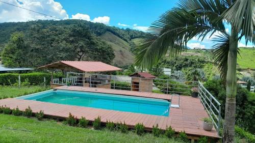 Yolombo Chalet De Esquí | Hermosa Casa de campo cerca a Yolombo, las partidas