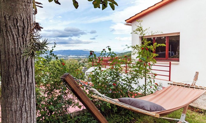 Subirats Cabaña | Hermosa casa de campo en un entorno mágico