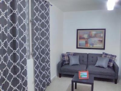 Cangrejo Arriba Apartamento | Hermoso Apartamento frente Aeropuerto de Isla Verde