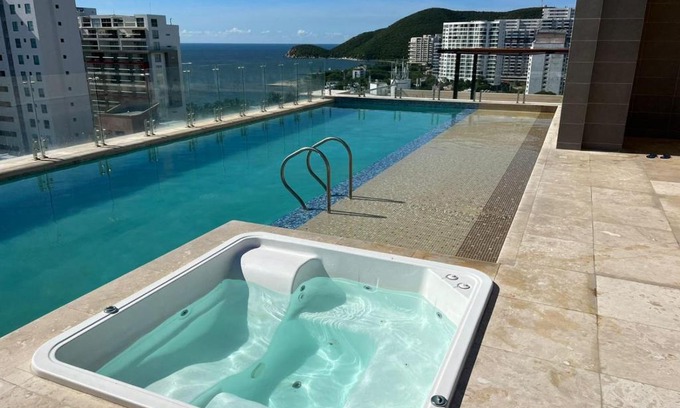Urb Plenomar Apartamento | Hermoso Apt en Pozos Colorados, Santa Marta.