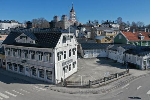 Harnosand Apartamento | HernöRum Storgatan - Centrala lägenheter