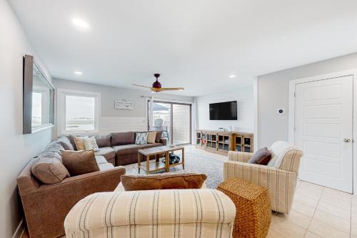 Heron Harbour Isle Casa | Heron Harbour 220-02