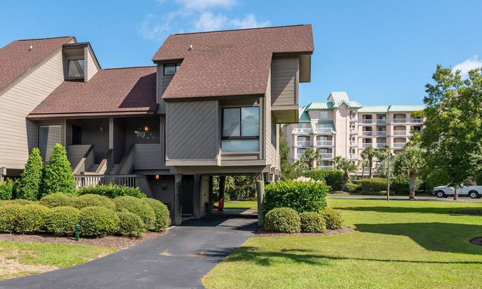 Litchfield by the Sea Condominio | 2bd 2ba Heron Marsh Condo en Litchfield por el mar