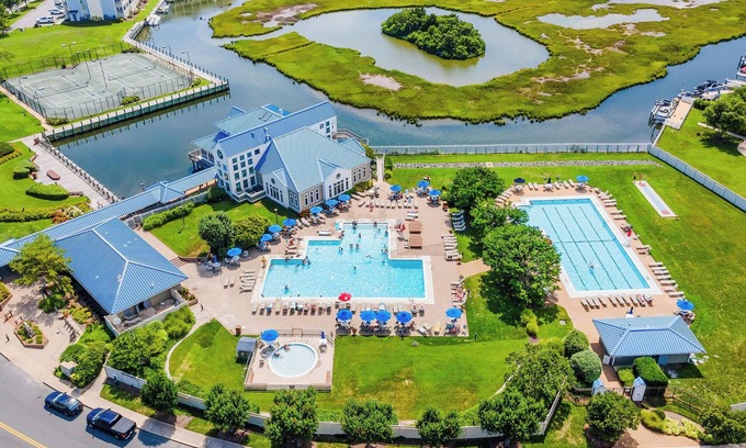 Heron Harbour Isle Condominio | Heron's Nest OC: Newly-renovated, kid friendly, bayside.