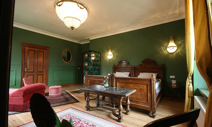 Behren-Luebchin Otro | Herrenhaus Viecheln Anno1869 Wohnung Wilhelm
