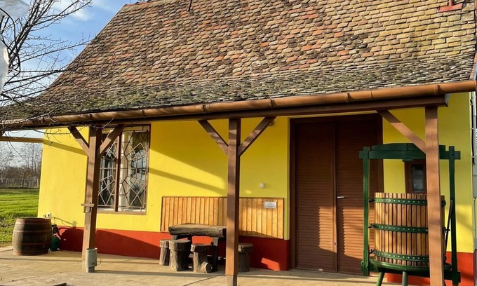 Mohacs Casa | Het Hongaarse Wijnhuis