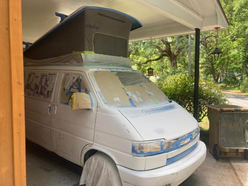 Almont Otro | Heyward Camper Host