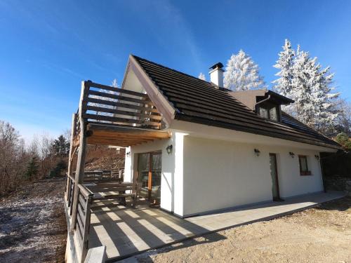 Ambroz pod Krvavcem Casa | Hiša v mesečini - Moonlight house