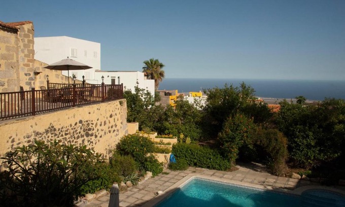 El Rincon Casa | Hibiscus Cottage