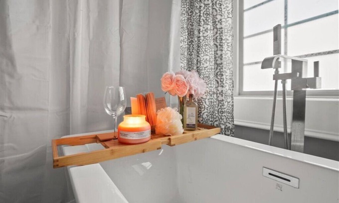 Florence Casa | Hickory Haven 3Br Elegant Downtown Hidden Gem