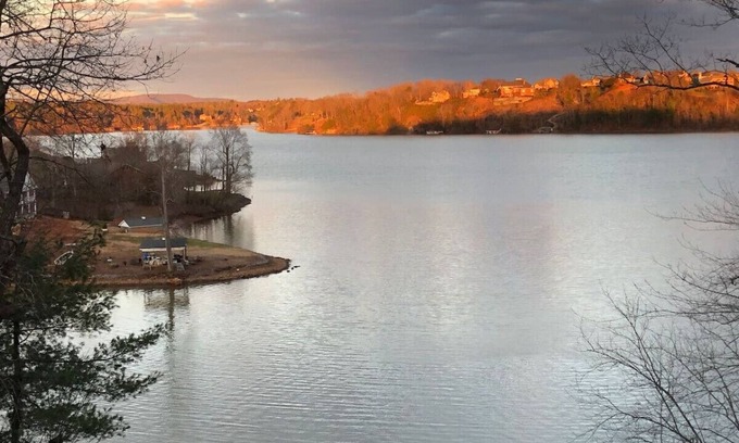 Oakwood Historic District Casa | Hickory Home Near Downtown & Lake + Pet Friendly