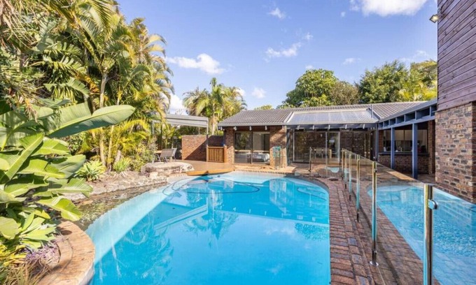Robertson Casa | Hidden Bali style 5BR house in Robertson