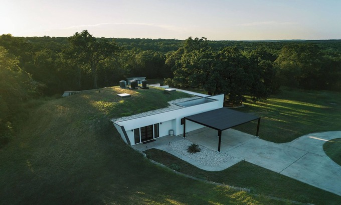 Driftwood Casa | Hidden Eco-Luxe Earth Home Retreat in the Heart of Hill Country