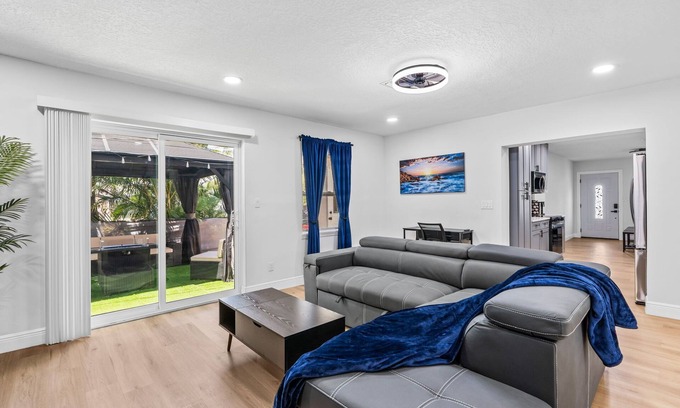 St. Petersburg - Clearwater Casa | Hidden Gem in St. Pete! Modern 4BR Oasis Awaits