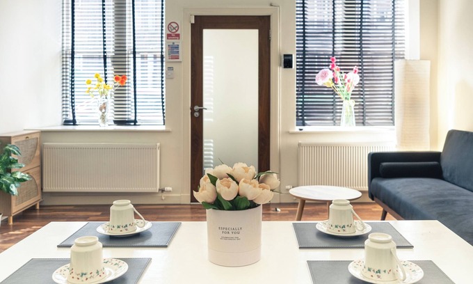 Merchiston Apartamento | Hidden Gem in the Heart of the City, Freshly Renovated, Entire Apartment!