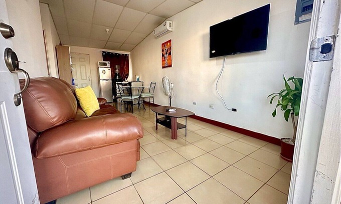 Managua Casa | Hidden Gem: Peaceful charm, convenient amenities, and strategic location.