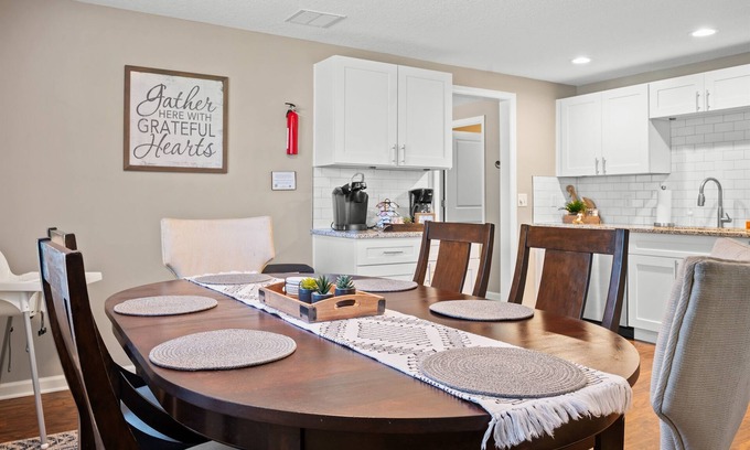 Jacksonville Casa | DISCOUNT for August! Book NOW!!