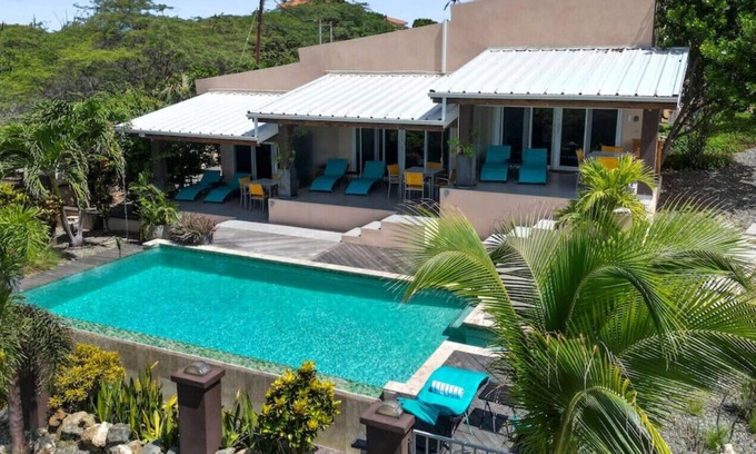 Boegoeroei Apartamento | Hidden Hill Bungalows 2 by Bocobay