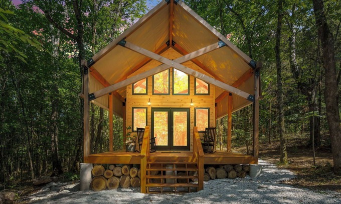 Branson Cabina | Hidden Hollow | Desirable Ozark Glamping!
