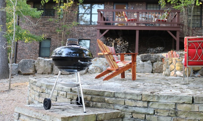 Lakeview Casa | Hidden Hook between White River & Bull Shoals Lake