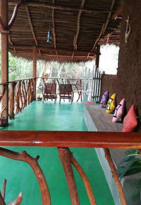 Nochchiyagama Complejo | Hidden Jungle Village