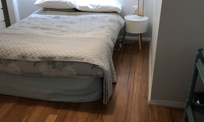 Raumati Beach Casa | Hidden Raumati Gem