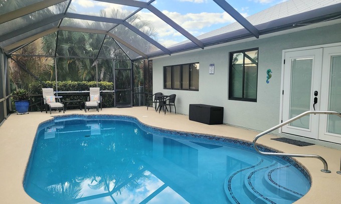 Port Saint Lucie Casa | Hidden Treasure with Large Heated Pool near Boat Park