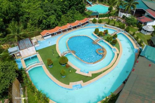 Pinamungajan Complejo | Hidden Valley Mountain and Wavepool Resort