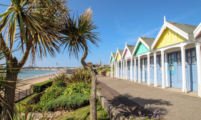 Weymouth Cabaña | Hide-a-way