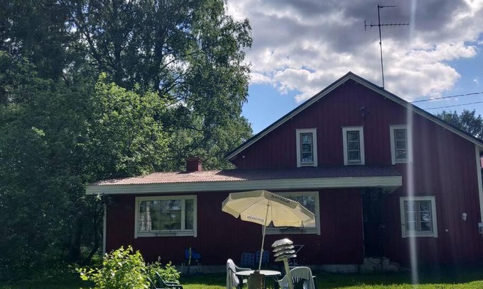 Hameenlinna Apartamento | Hideaway for holiday season, hot tube, two saunas