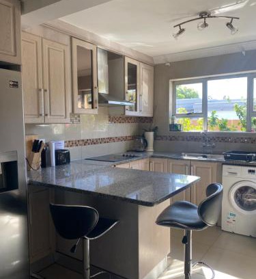 Parklands Casa | Hideaway Haven Self-Catering