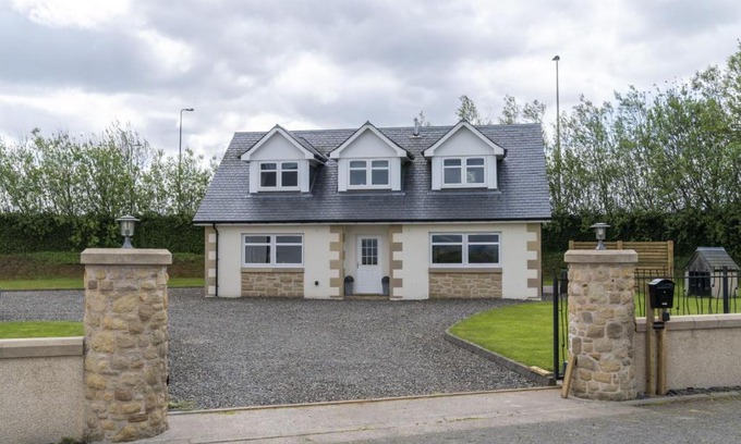 Airth Casa | Higginsneuk