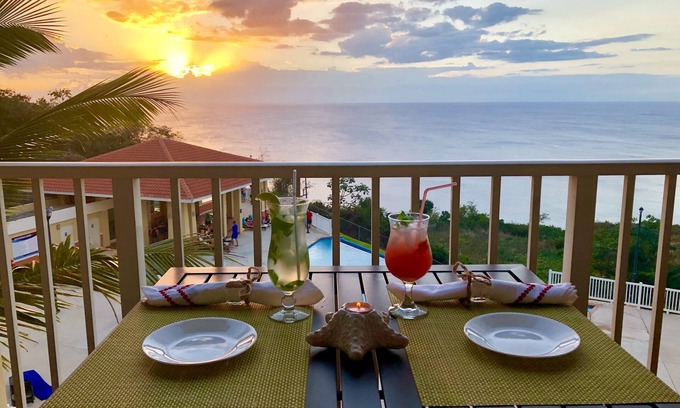 Borinquen Condominio | Lujosa vista espectacular del condominio - Descuento de último minuto para inquilinos