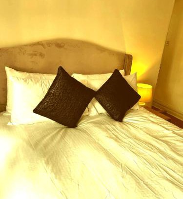 Bury Casa | High class accommodation