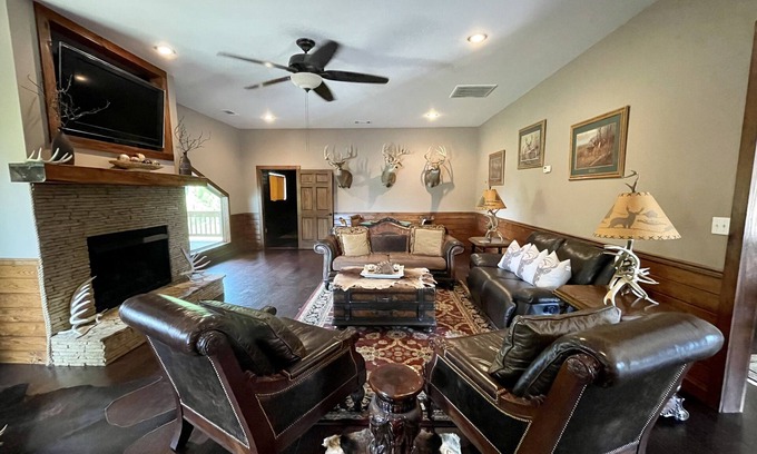 Crenshaw County Cabina | High Class Cabin Hideaway