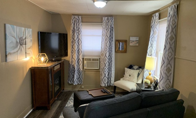 Winslow Cabaña | High desert cottage nestled in the heart of historic Winslow