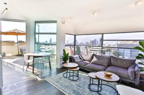 Tel Aviv City Center Apartamento | High End 3BD TLV Rooftop Duplex