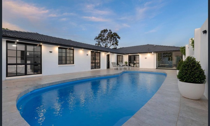 Black Hill Casa | High-end luxury in prestige estate