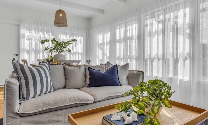 Eden Cabina | High Noon - Pet Friendly Eden