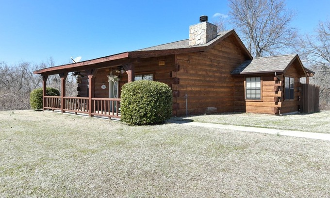 Big Cedars Casa | High Point Log Cabin