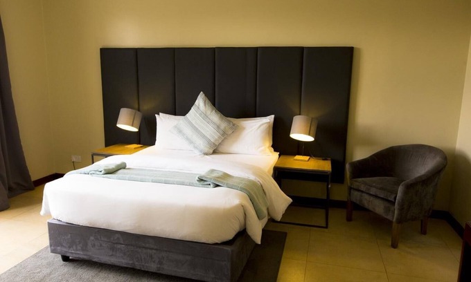 Dar es Salaam Apartamento | High Quality Standard Modern Room!