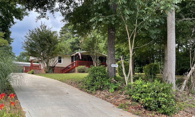Southmont Casa | High Rock Lake view! 1 minute walk to Buddle dock & swim!